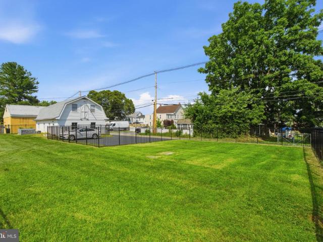 416 Brewer Avenue