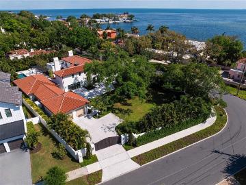 416 Brightwaters Blvd NE, St. Petersburg, FL 33704 | MLS #TB8491