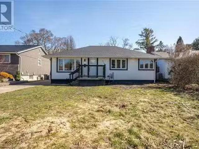 416 Indian Creek Road West, Chatham, ON, N7M 2E2 house for s.