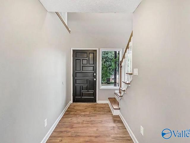 416 Owens Drive SE