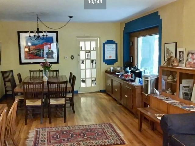 416 La Lomita Lane