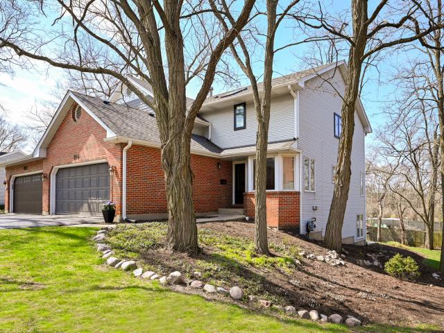 416 Lawrence Ave, Glen Ellyn, IL 60137 | MLS #12686