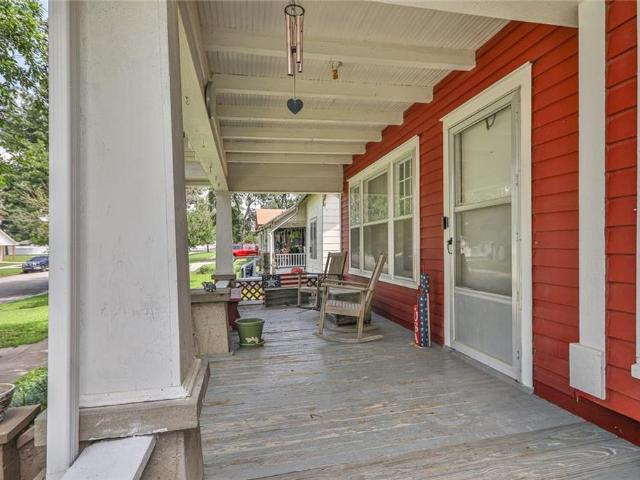 416 S 6th Street