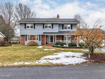 416 S. 21st St. Lewisburg, USA, PA