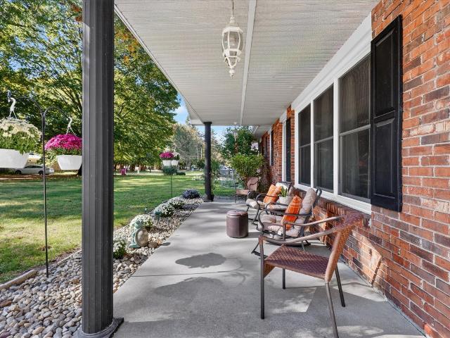 416 Spring Valley Lane