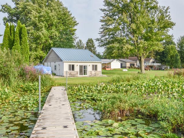 416 W Russell Drive
