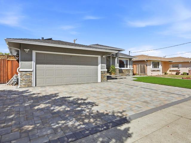 41717 Gifford Street