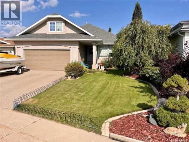 417 4Th Avenue N, Martensville, SK, S0K 2T2 house for sale | Listing ID SK047671 | Royal LePage