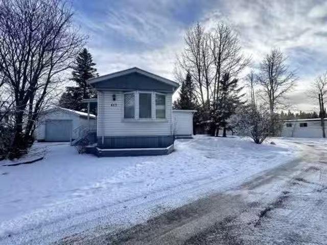 417 700 Carmichael Lane, Hinton, AB, T7V 1S9 house for sale.