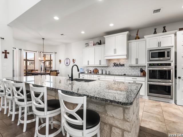 417 Bee Caves Cv