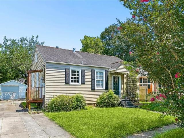 417 Lebeau Street