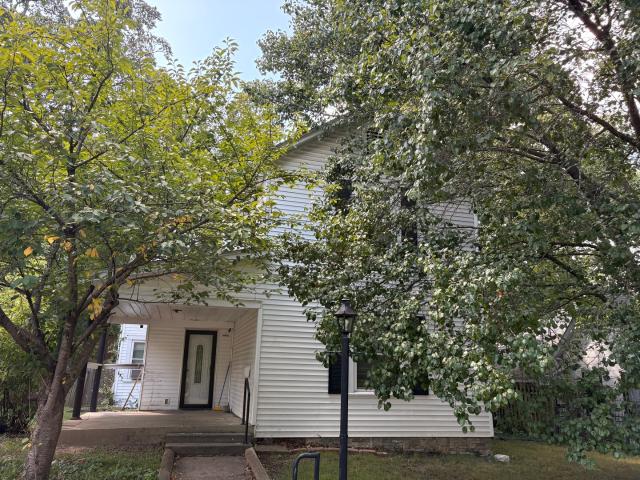 417 N Johnson Avenue
