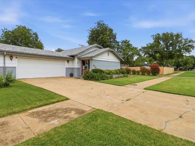 417 W Birch