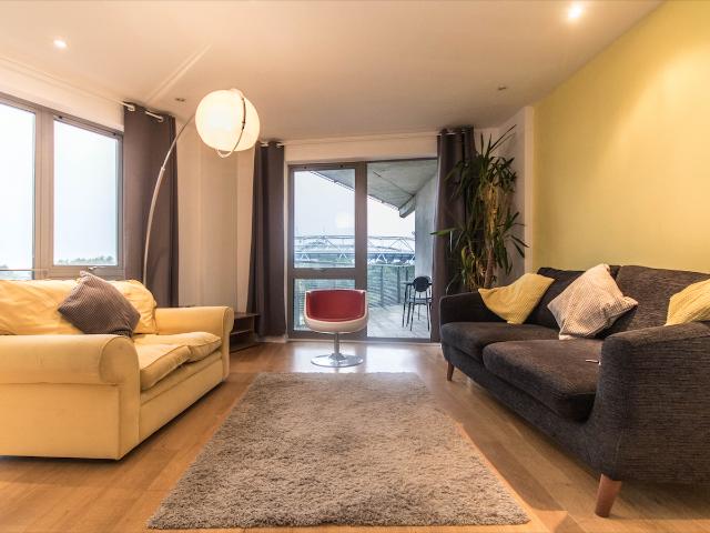 417 Wick Lane, London, E3