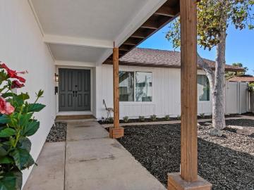 4185 Combe Way, San Diego, CA 92122 | MLS #NDP2603