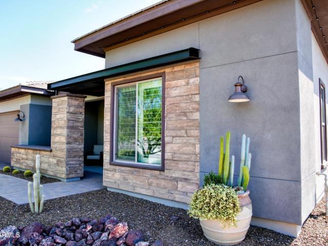 4185 fence post way