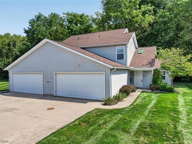 4188 Pine Dr, Rootstown, OH 44272