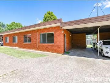4/189 Piper Street, BATHURST Apartment for rent Listed by Ren.