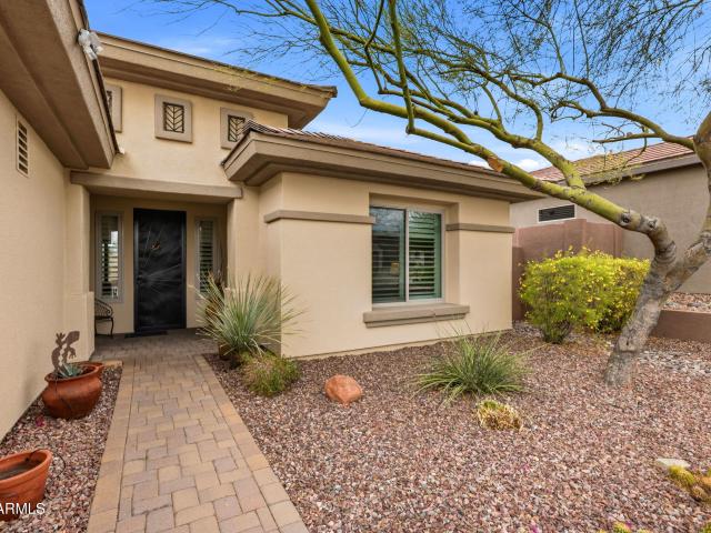 41812 n iron horse court