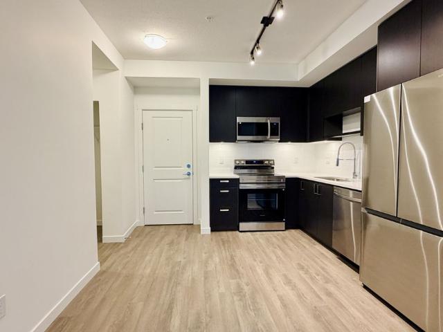 418 15733 85th Avenue, Surrey