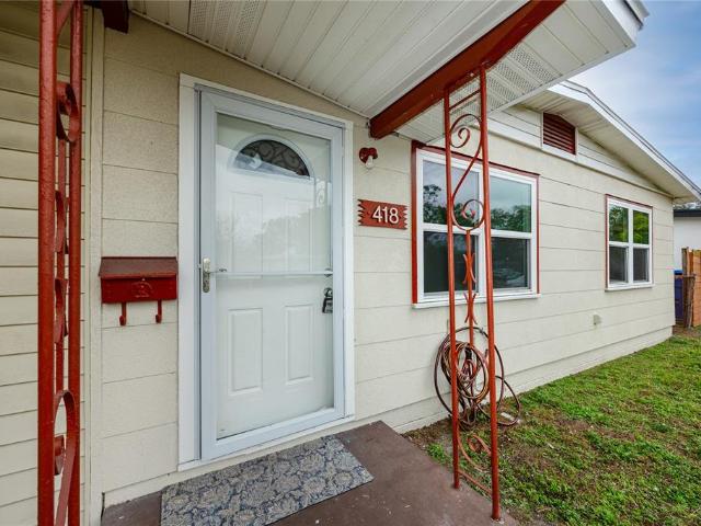 418 39th Ave N, St. Petersburg, FL 33704 | MLS #TB8464
