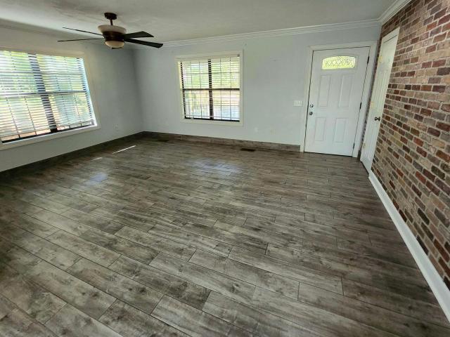418 Co Rd 1466