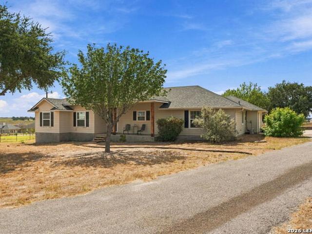 418 Clover Ln
