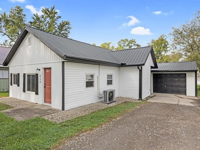 418 Buckeye Ave, Russells Point, OH 43348