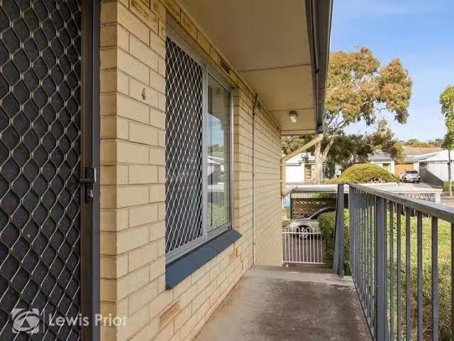 4/18 Burbank Avenue, Bedford Park, SA 5042