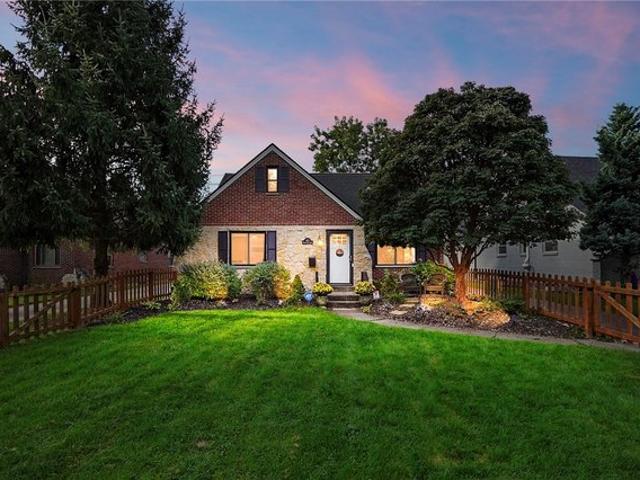 418 Harman Blvd, Oakwood, OH 45419