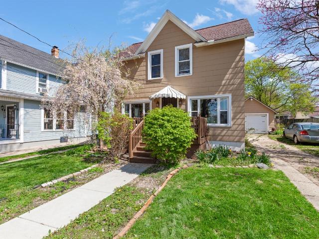 418 Ormsby Street