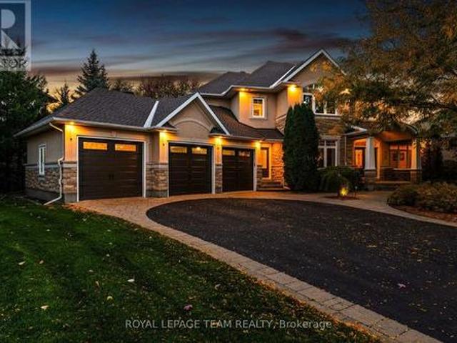 418 Lockmaster Crescent, Ottawa, ON, K4M 1L8 house for sale | Listing ID X13882 | Royal LePage