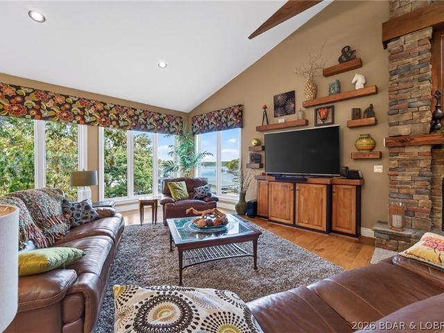 418 Nassau Circle