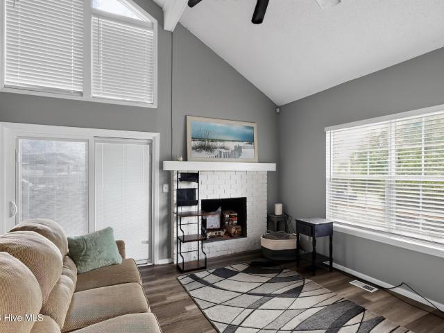 418 Shallowford Circle