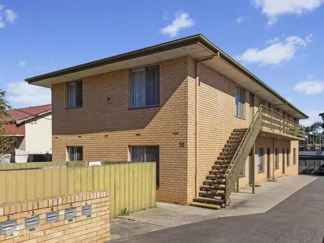 4/18 Shepherds Hill Road, Bedford Park, SA 5042