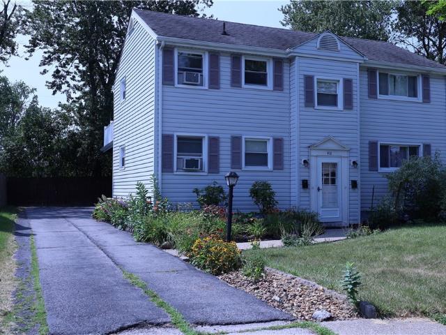 418 Springville Avenue