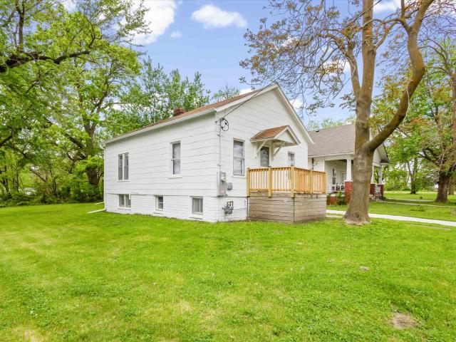 418 roberts st