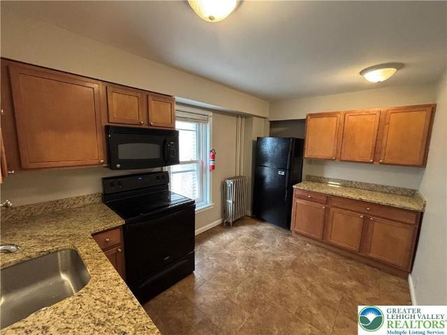 418 Ridge Street Unit 2, Emmaus Boro, US, PA