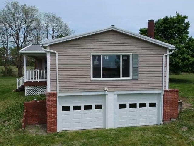4194 County Road 18