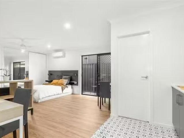 4/196 Randall Road, Wynnum West, QLD 4178