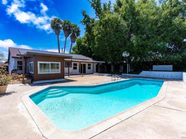 4191 Mount Everest Bl