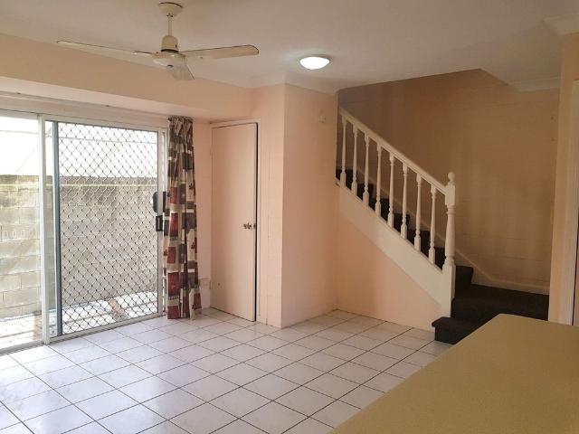 4/191 Kings Rd, Pimlico QLD 4812 Apartment For Rent | Domain