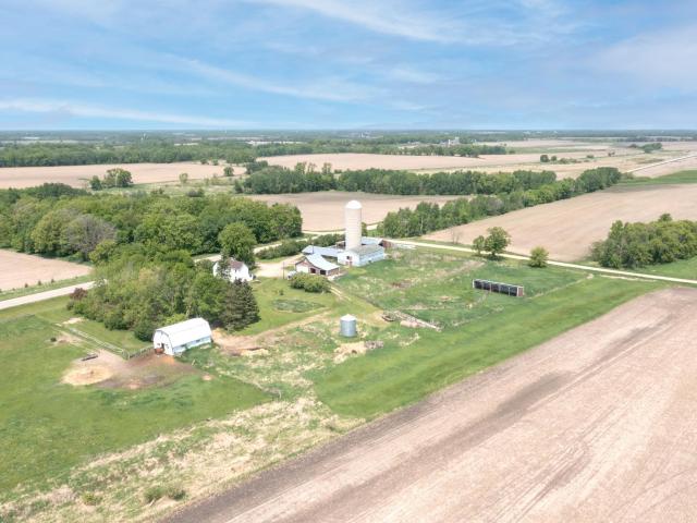 41936 County 75