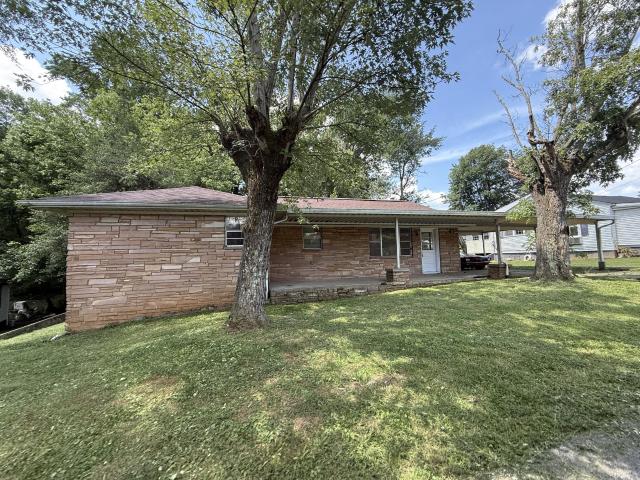 419 Carlock Avenue