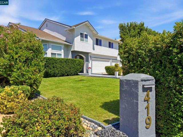 419 Highland Ct