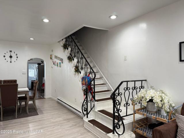 419 W Lloyd Street