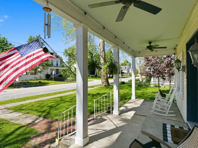 419 W Market Street