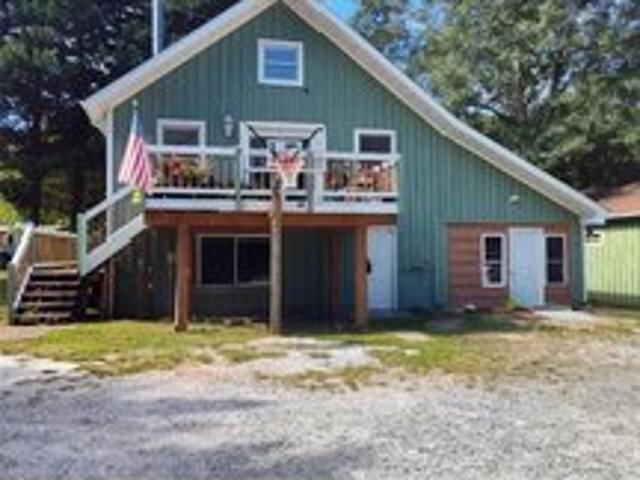 419 Wood Rd, Taylors, SC 29687