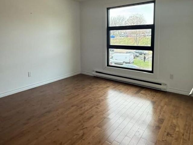 41#5 Boucherville, Cap de la Madeleine
