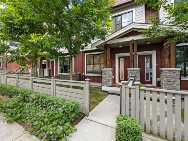 41 13260 Street, Maple Ridge, BC, V4R 0G6 townhouse for sale | Listing ID R3138 | Royal LePage